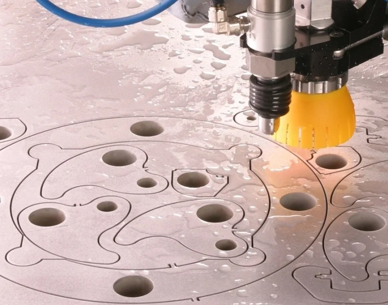 Вырез отверстий